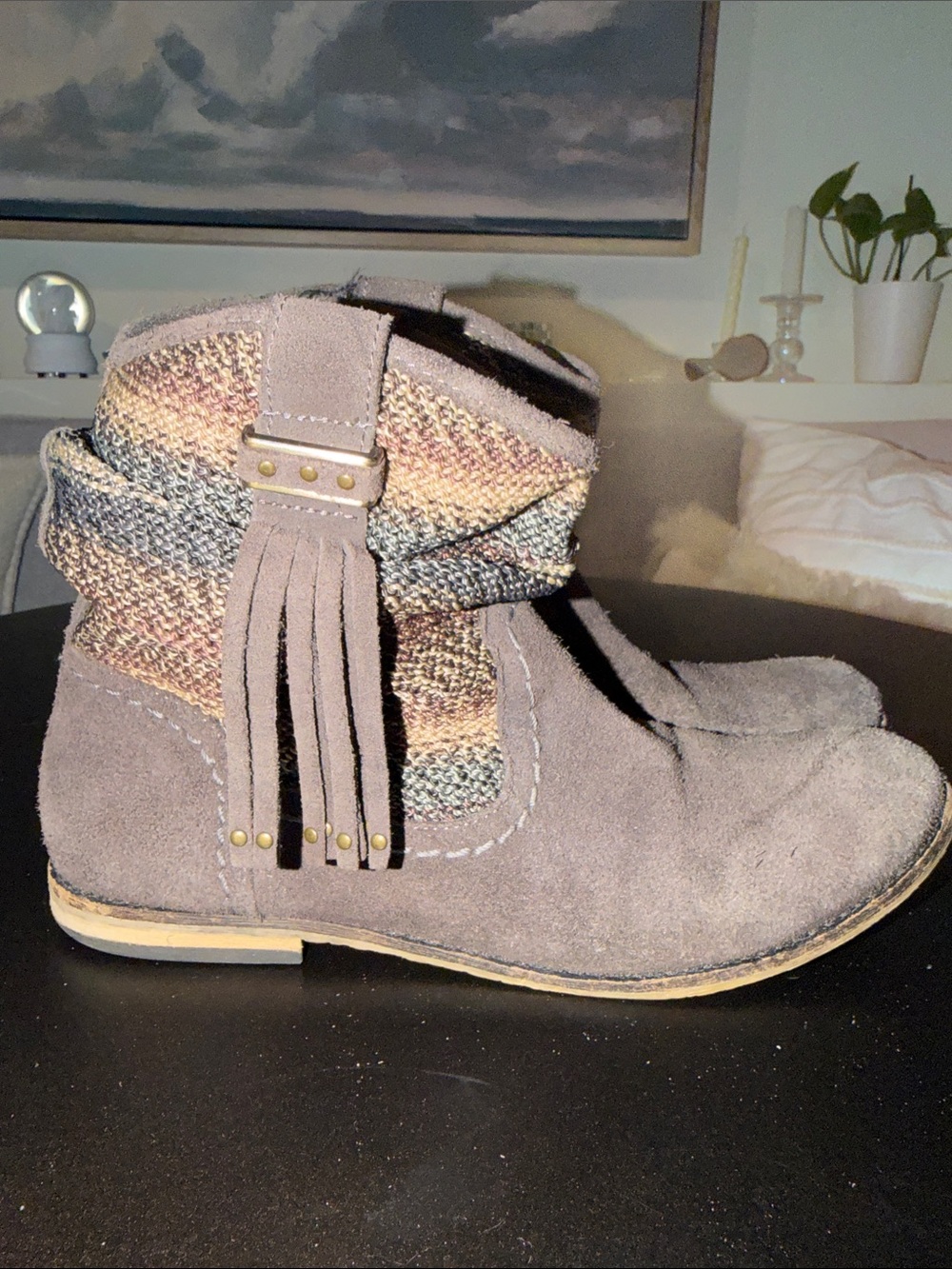 The Sak Brown Suede Ankle Boots with Woven Cuff & Fringe. Sz 8.5
